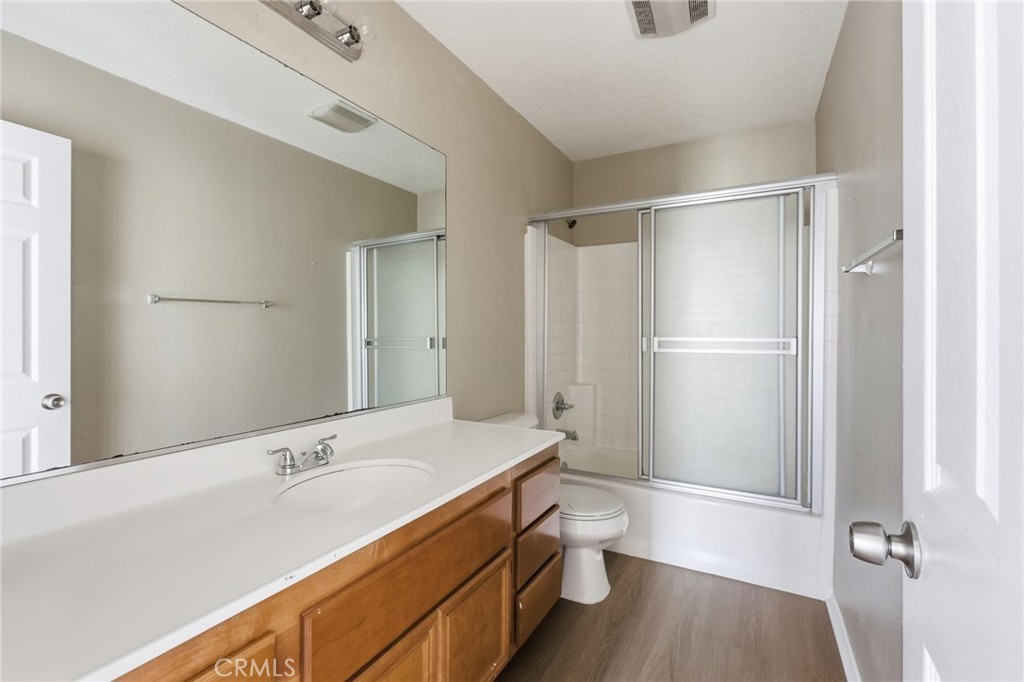 42251 Westminster Property Photo 35