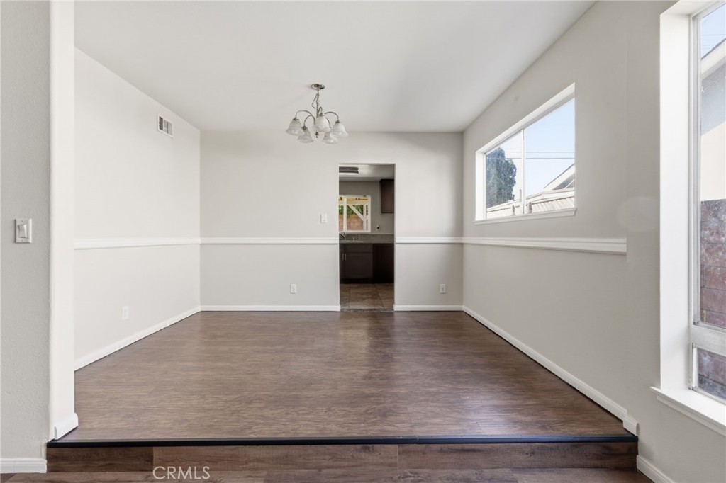 2928 Hilldale Property Photo 18