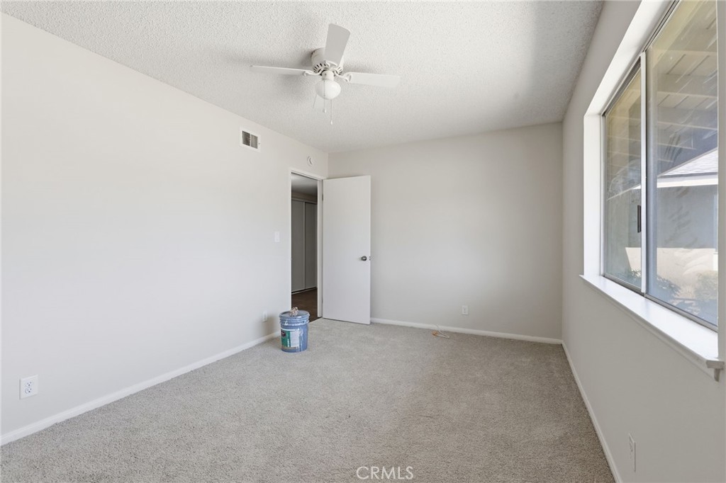 2928 Hilldale Property Photo 20
