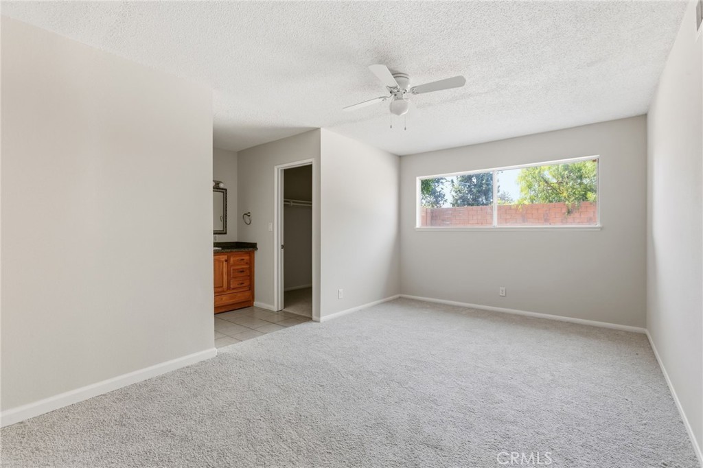 2928 Hilldale Property Photo 21