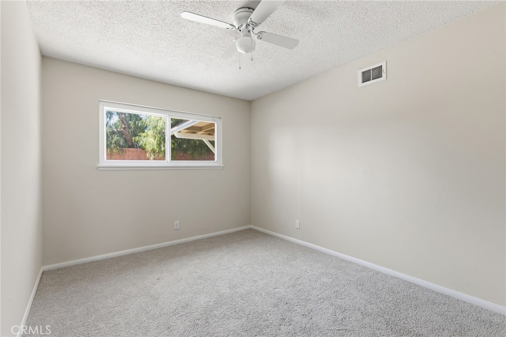 2928 Hilldale Property Photo 25