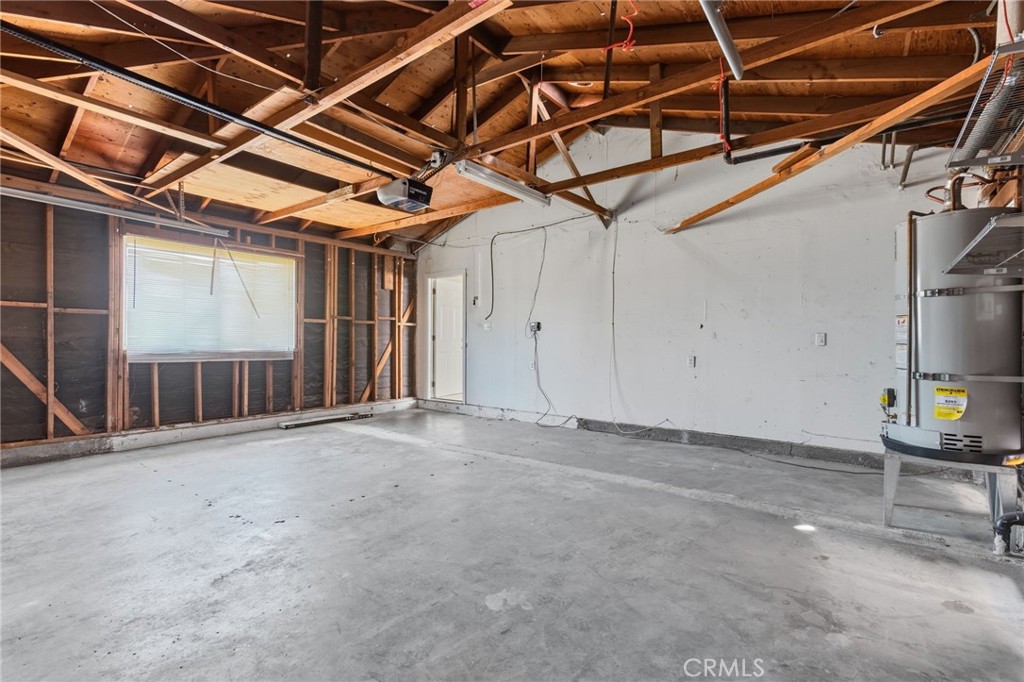2928 Hilldale Property Photo 33