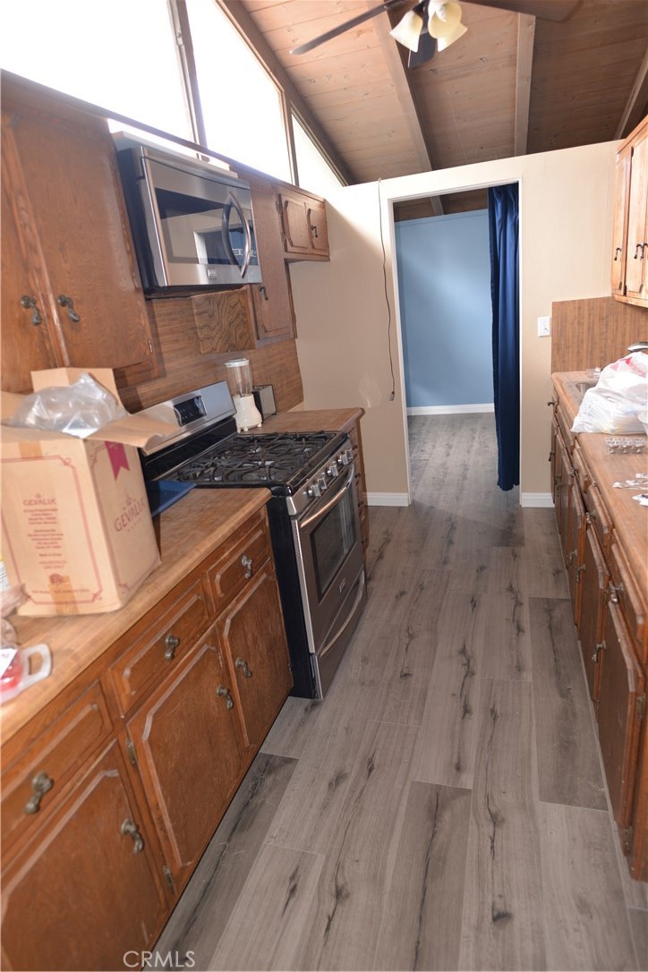 2509 E Santa Fe Property Photo 8