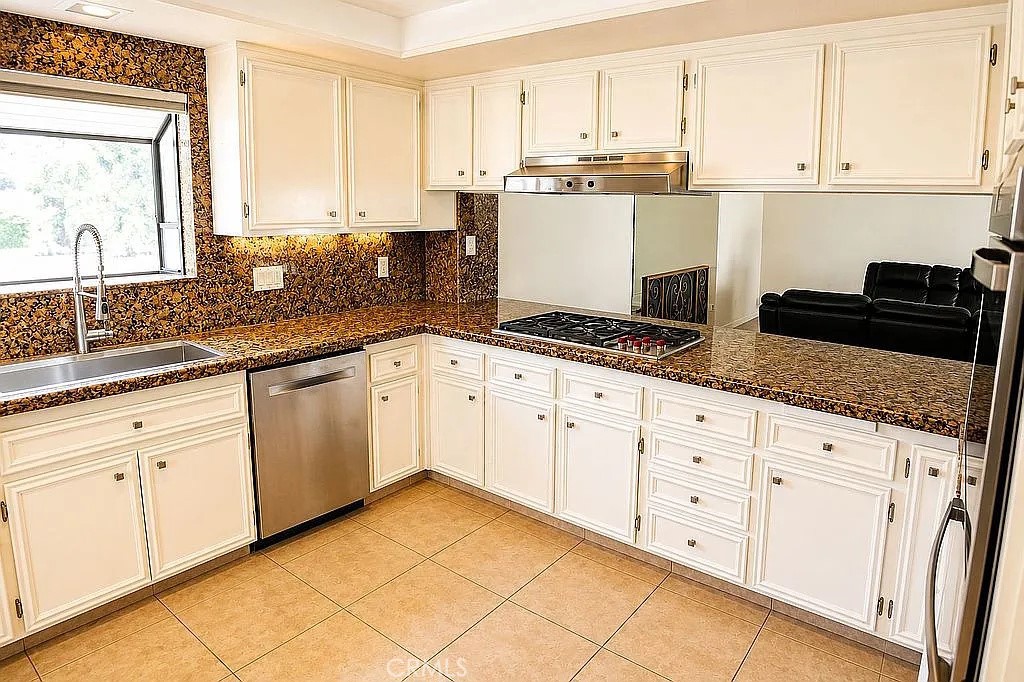 79070 Barwick Property Photo 10