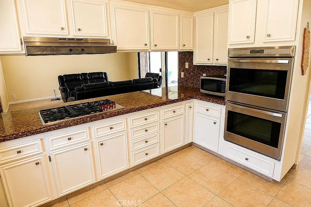 79070 Barwick Property Photo 12