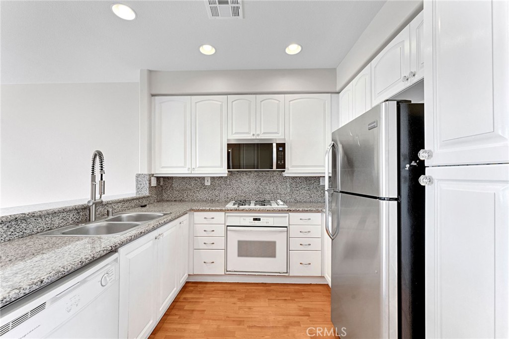 28476 Porsena Property Photo 13