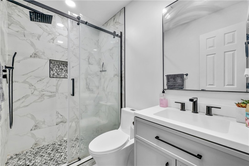 9977 Granite Hill Property Photo 10