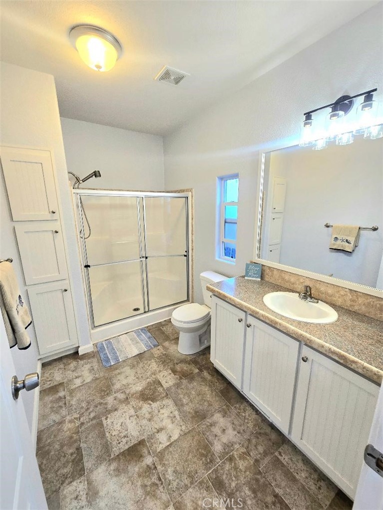21851 Newland St 66 Property Photo 38