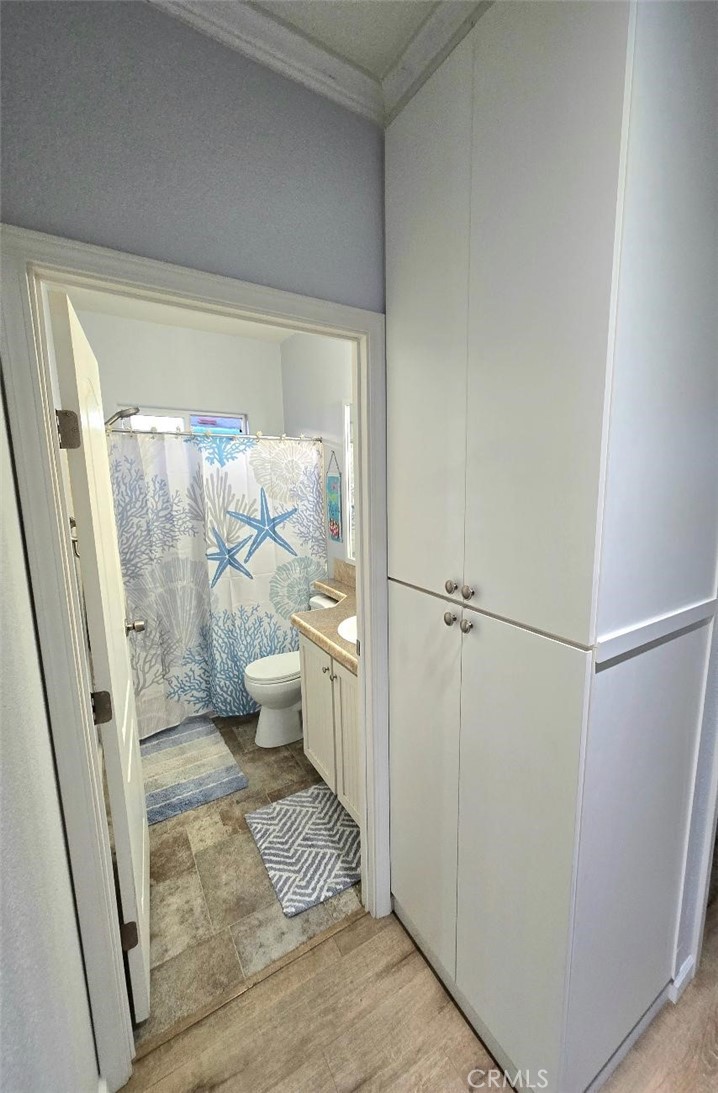 21851 Newland St 66 Property Photo 45