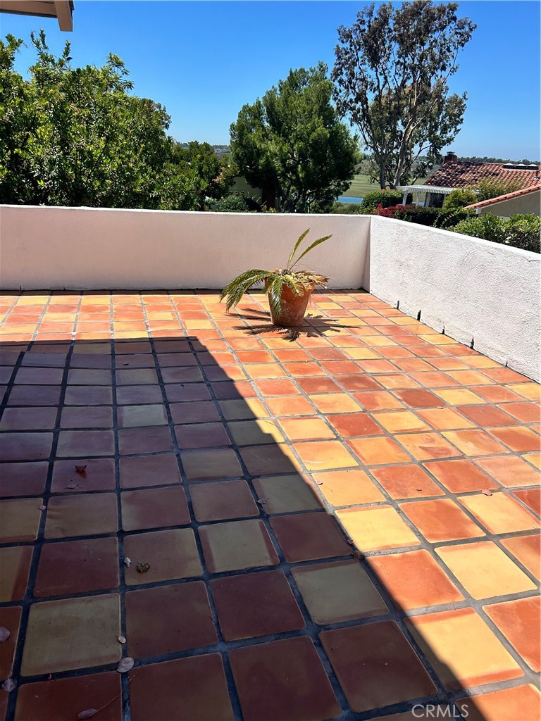 400 Onda Property Photo 2