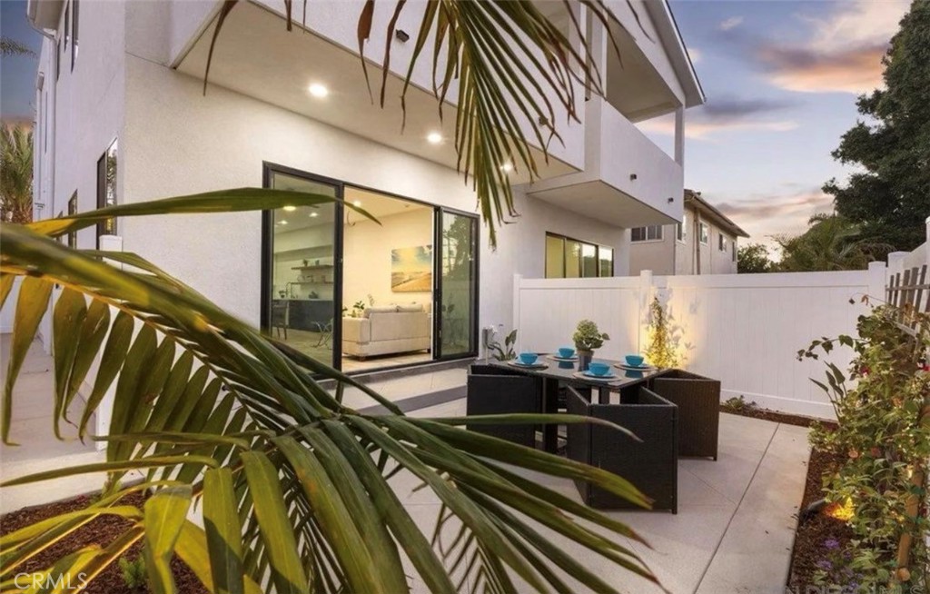 178 Dahlia Property Photo 16