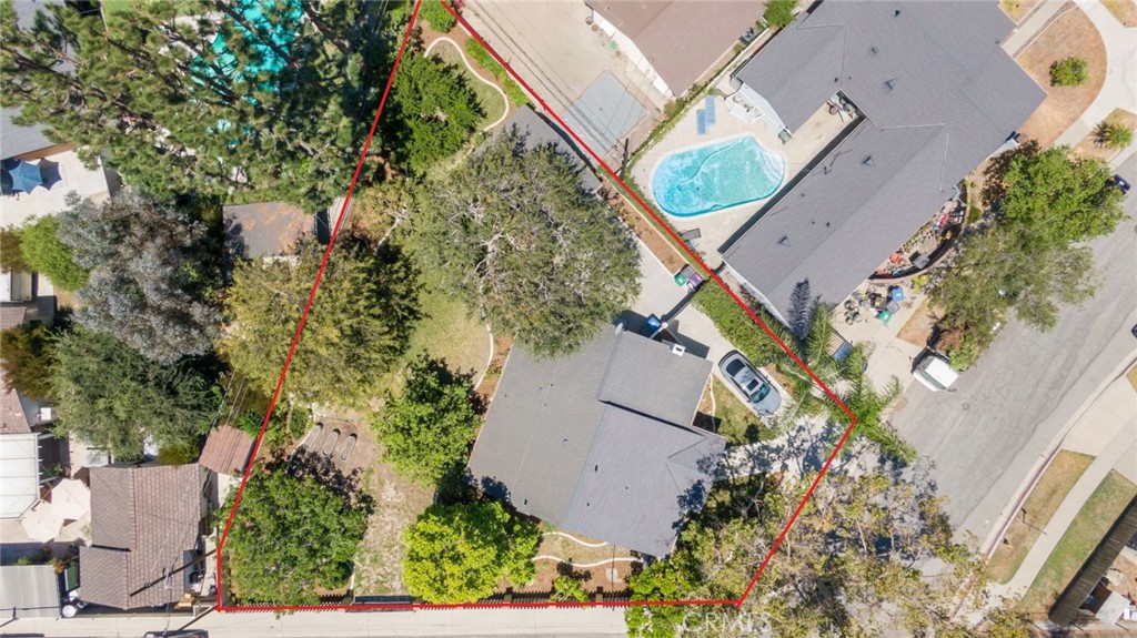 6813 E Los Santos Property Photo 21