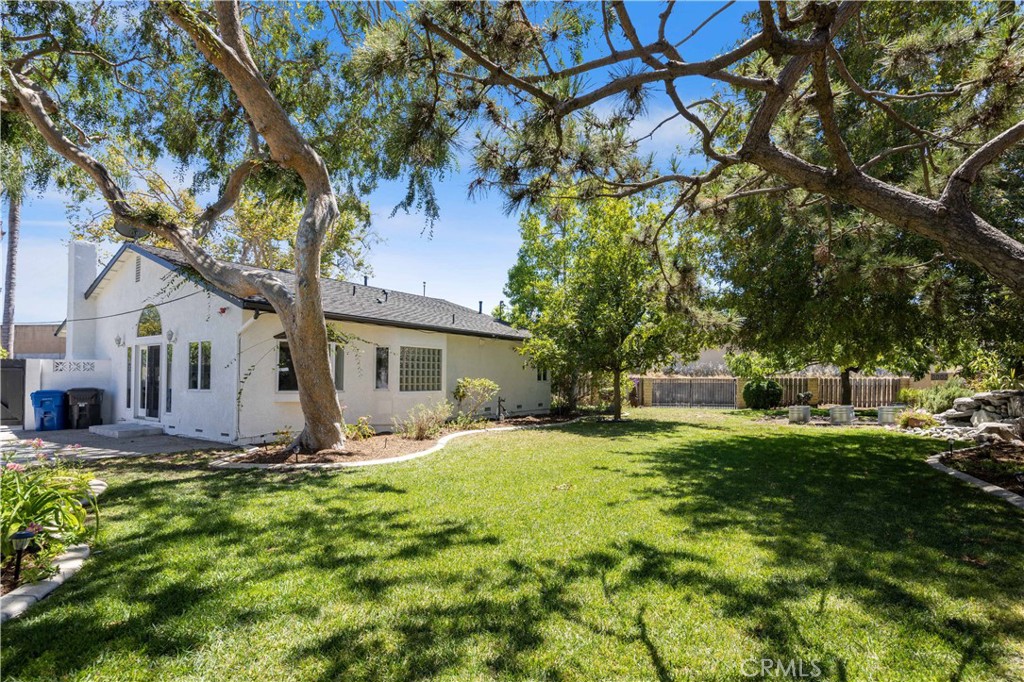 6813 E Los Santos Property Photo 25