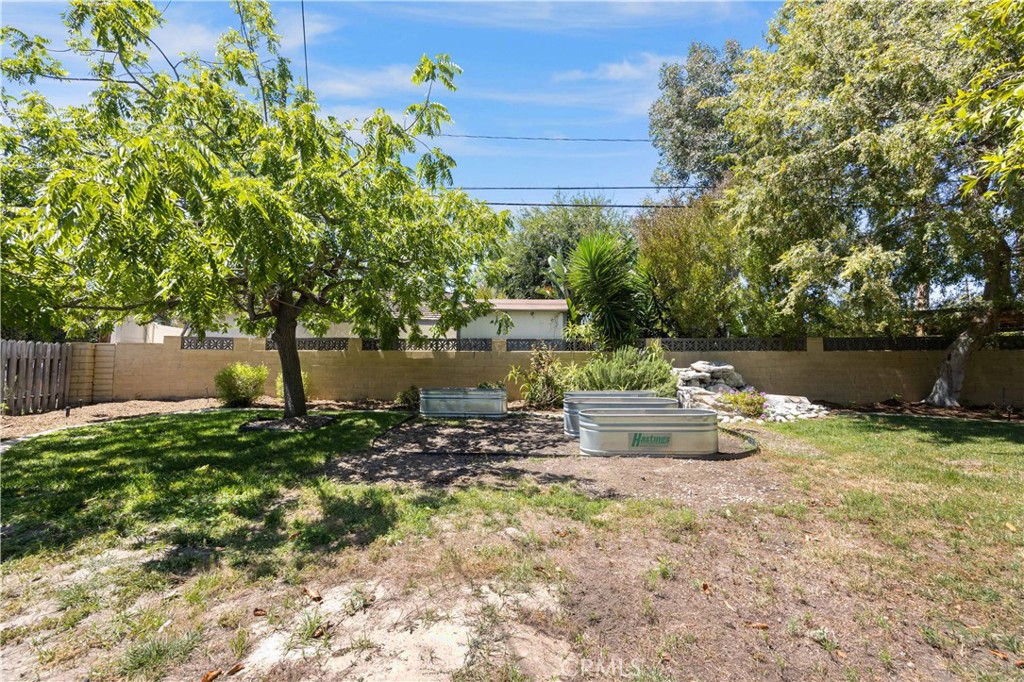 6813 E Los Santos Property Photo 32