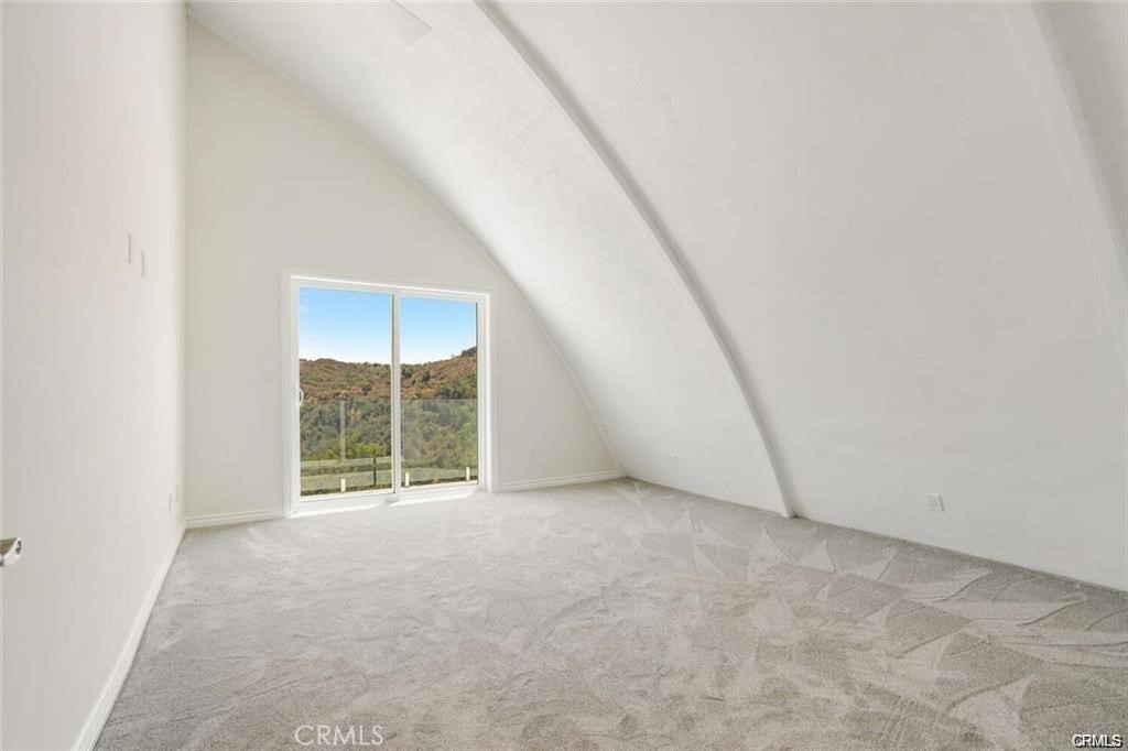 2411 N Topanga Canyon Boulevard Property Photo 12