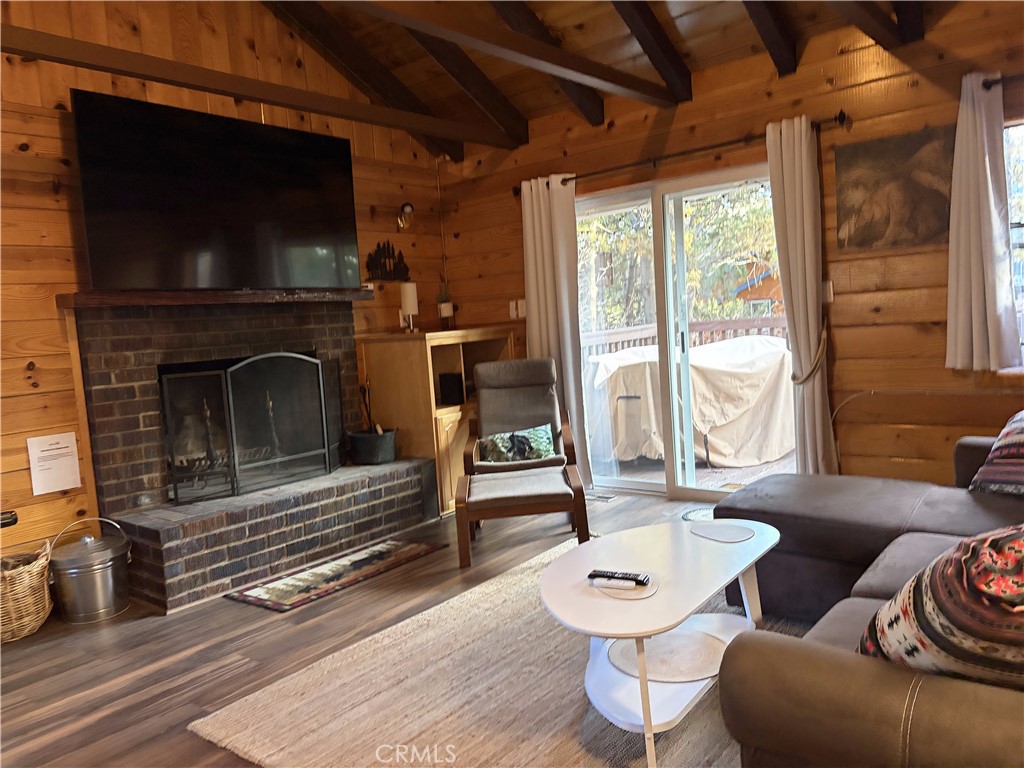 42871 Monterey Property Photo 5