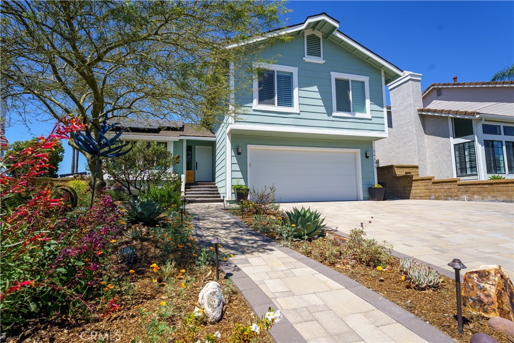 26151 Buscador Property Photo 1