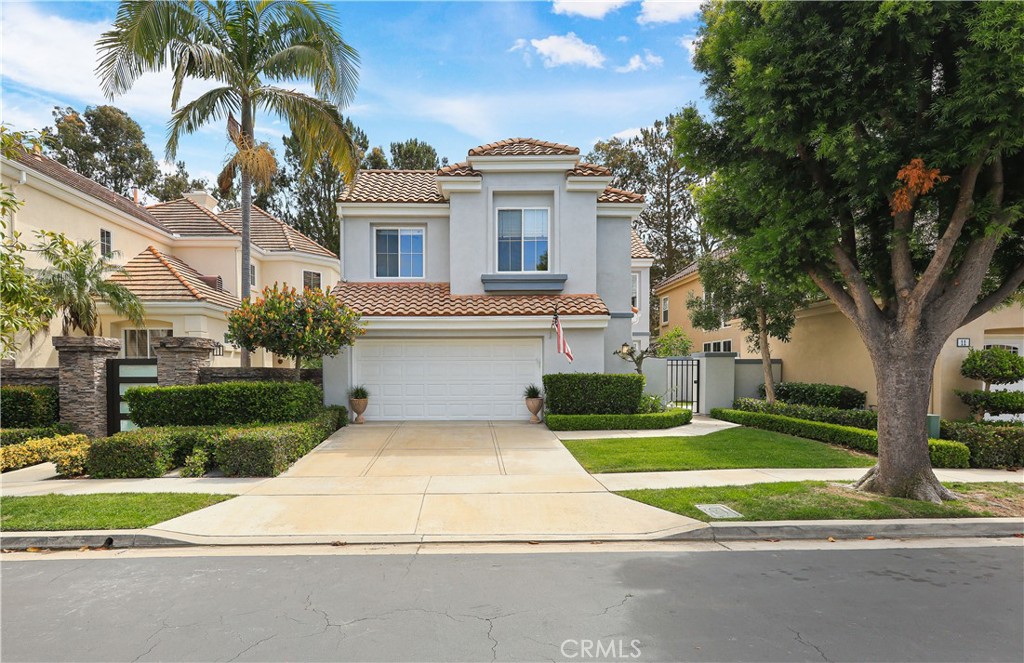 7 Lyon Property Photo 1