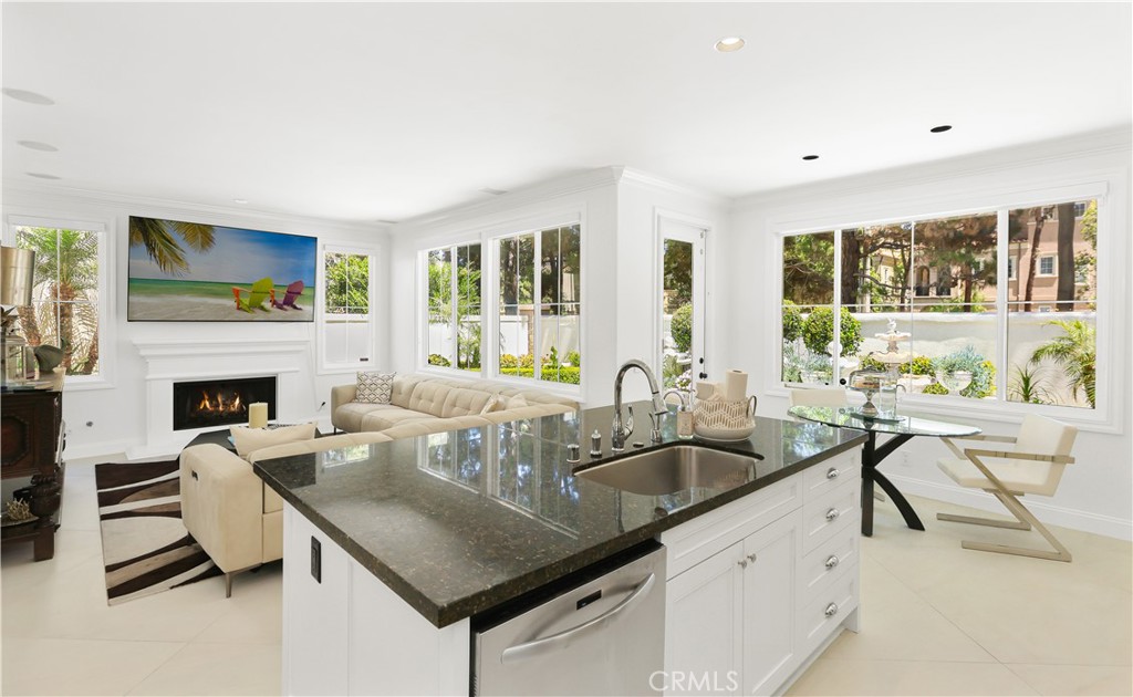 7 Lyon Property Photo 7