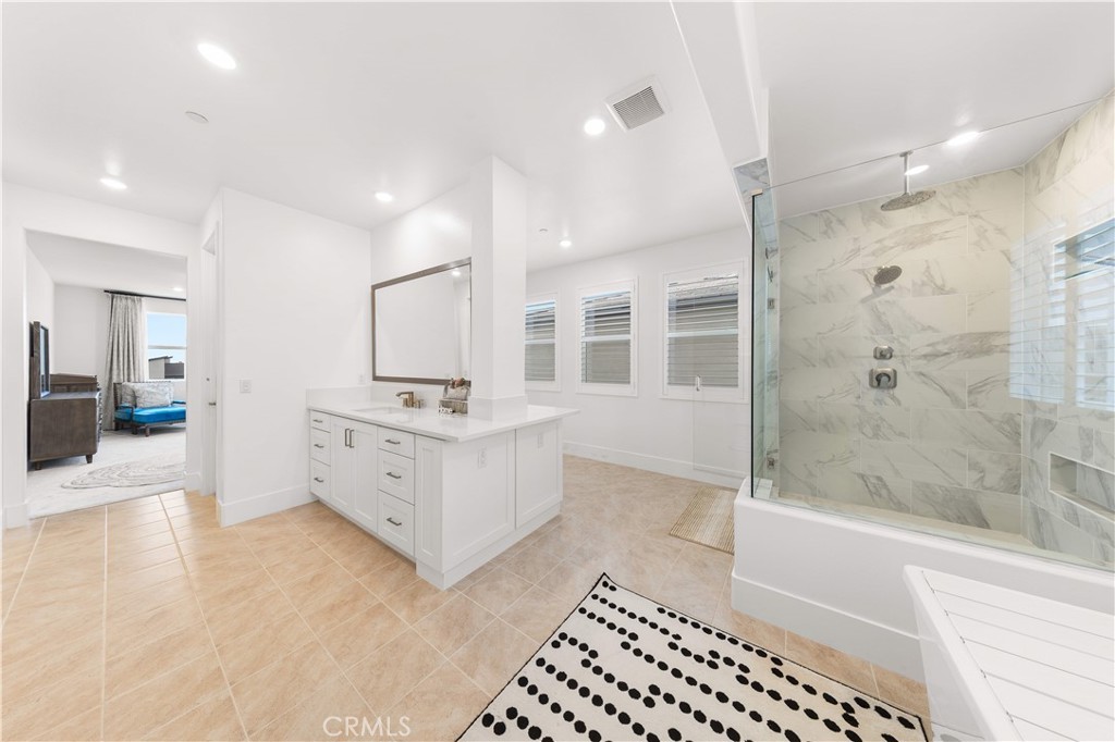 262 Sora Property Photo 32