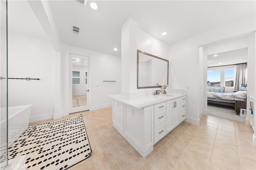 262 Sora Property Photo 33
