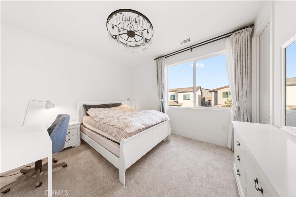262 Sora Property Photo 34