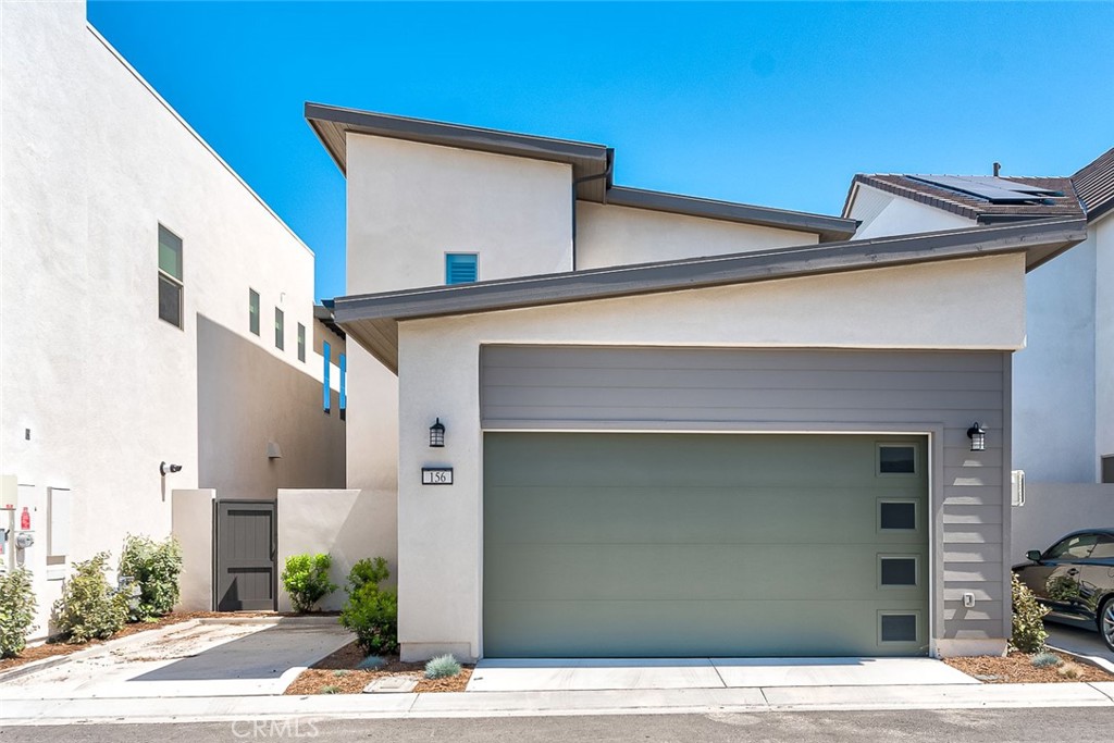 156 Scale Property Photo 2