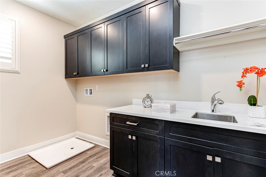156 Scale Property Photo 24