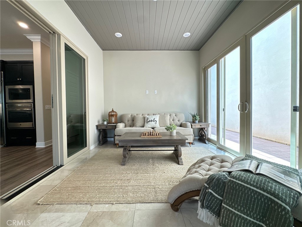 156 Scale Property Photo 48