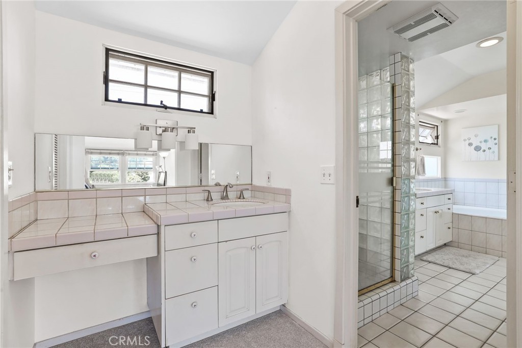 247 23rd Street Property Photo 30