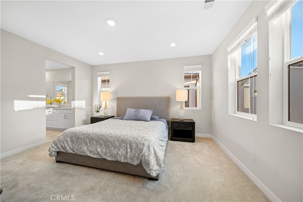 151 Fremont Property Photo 15