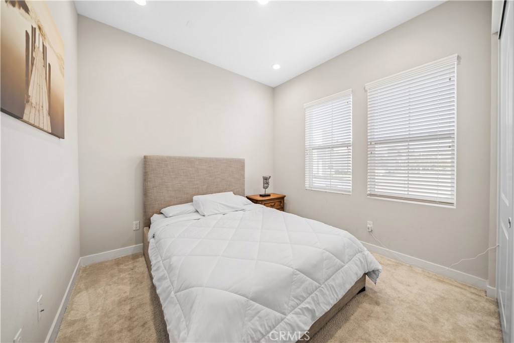 151 Fremont Property Photo 19