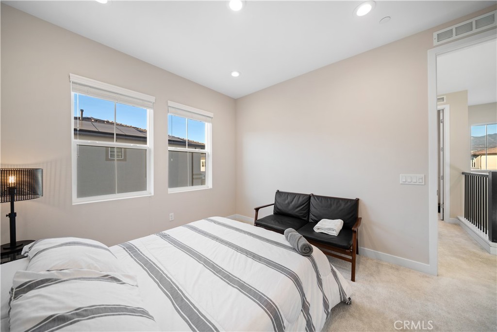 151 Fremont Property Photo 22