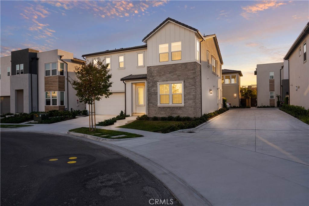 151 Fremont Property Photo 37