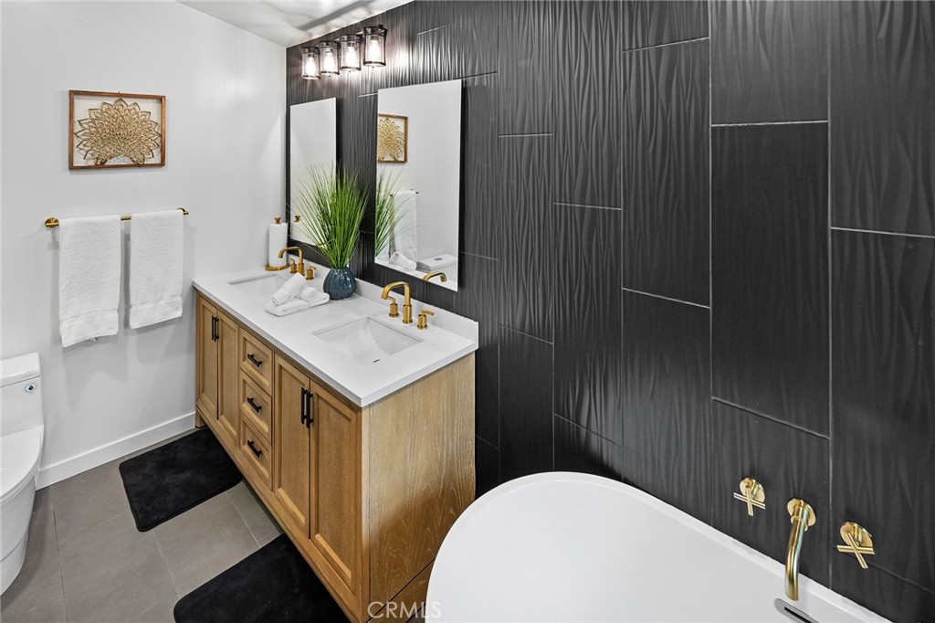 39023 Waterview Property Photo 34