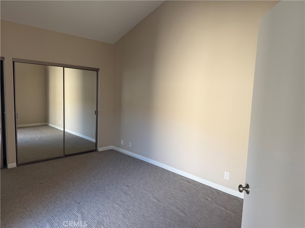 41 Sparrowhawk Property Photo 9