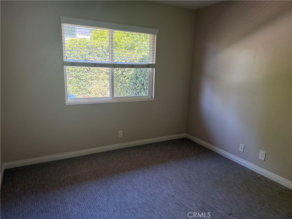 41 Sparrowhawk Property Photo 12