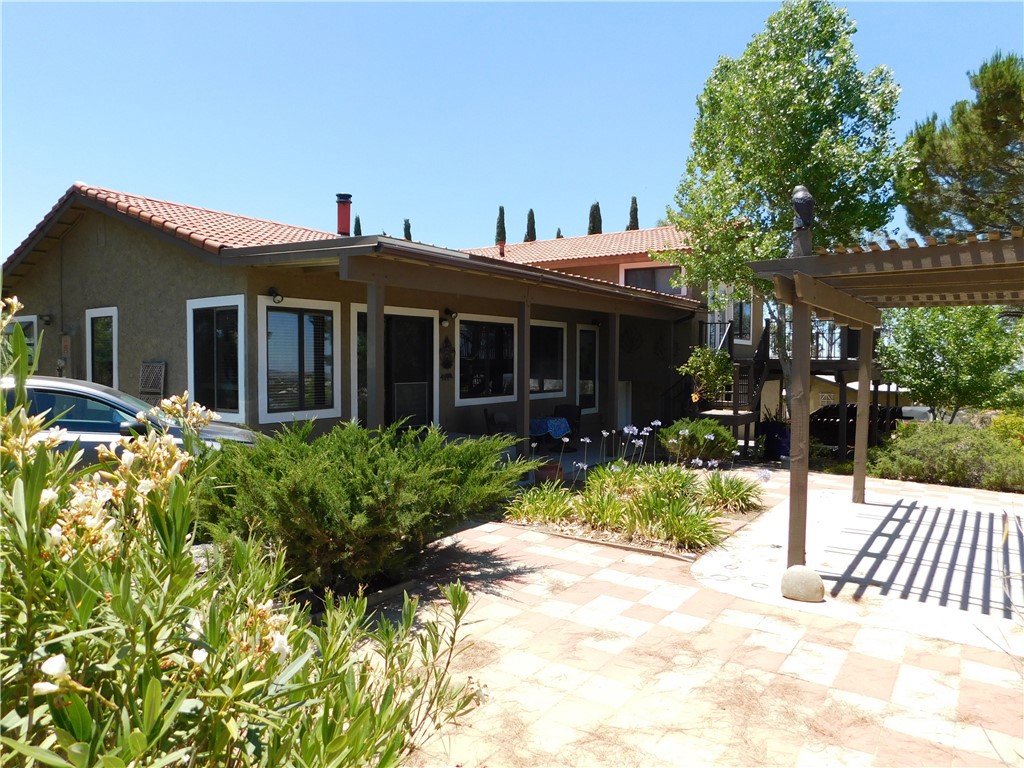 41430 Rolling Hills Property Photo 5