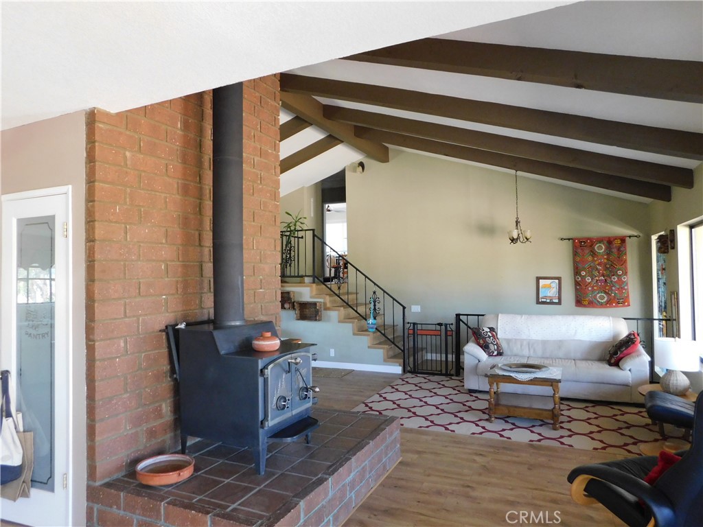 41430 Rolling Hills Property Photo 6