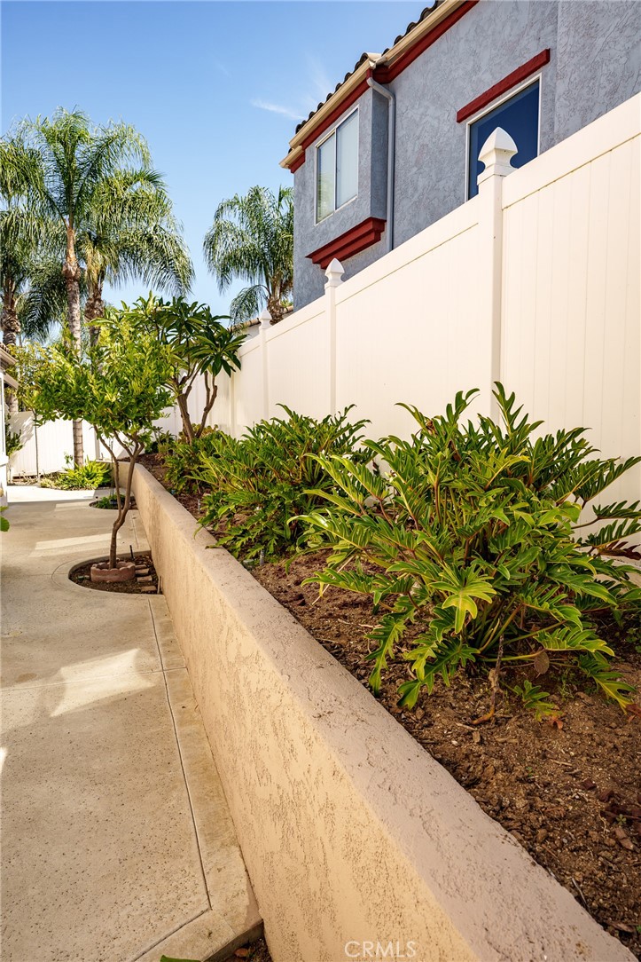 2163 Thyme Property Photo 18