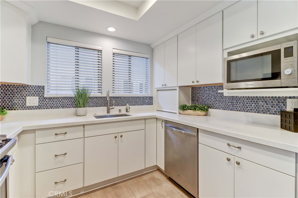 626 Avenida Sevilla N Property Photo 8