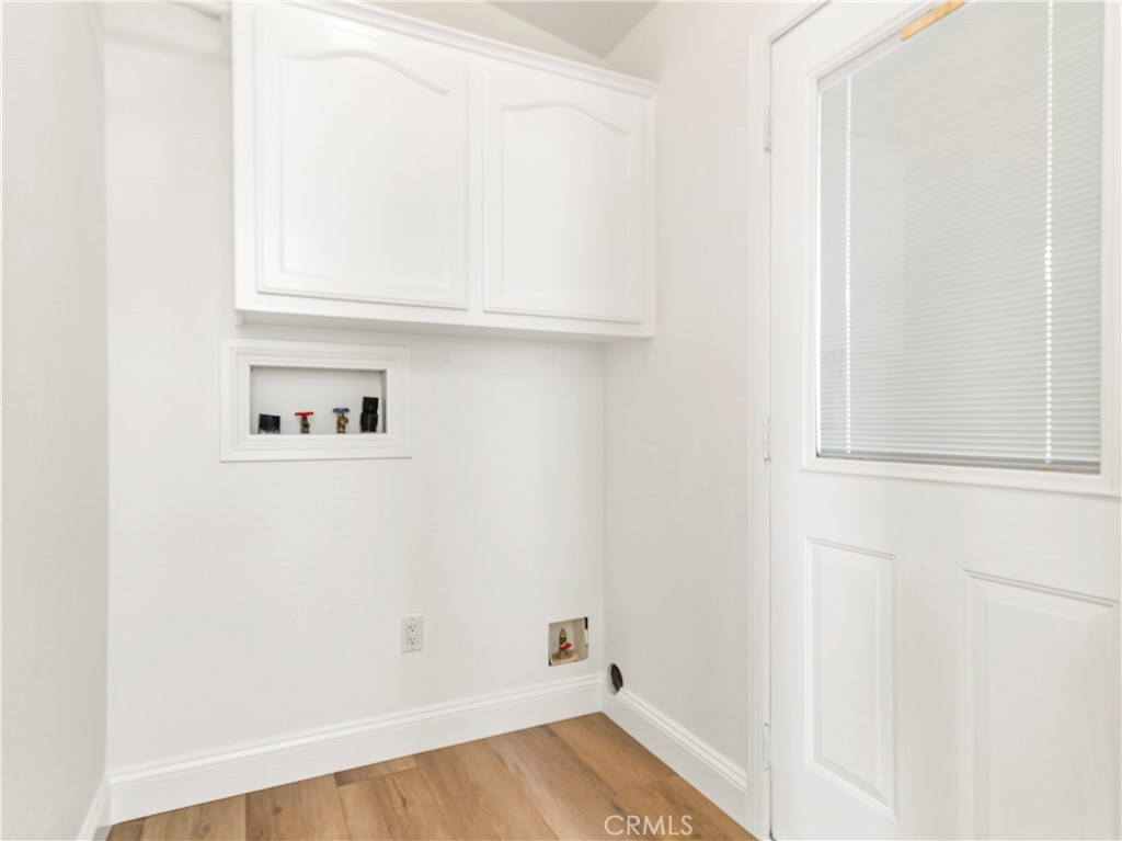 306 Beach Drive Property Photo 8