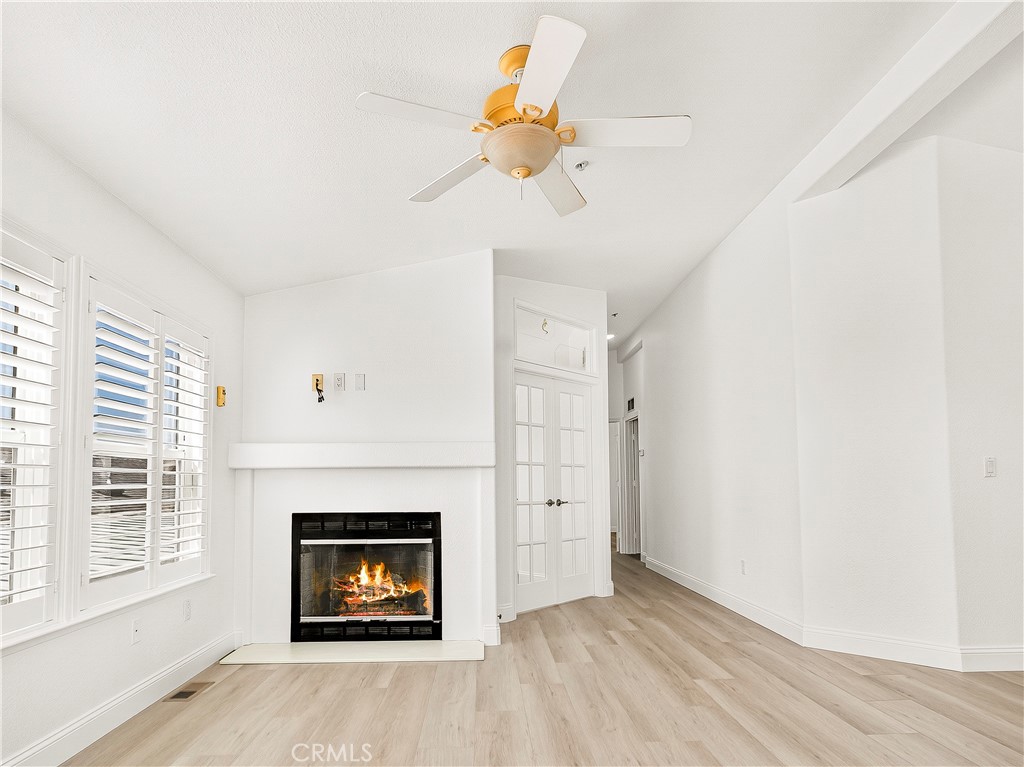 306 Beach Drive Property Photo 11