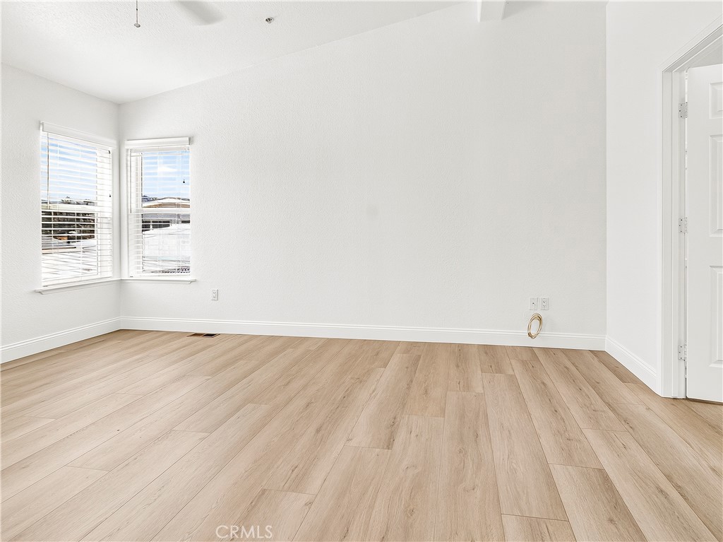 306 Beach Drive Property Photo 21