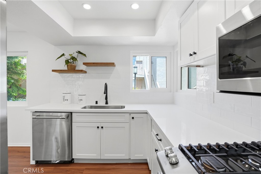 29121 Via Cerrito Property Photo 5