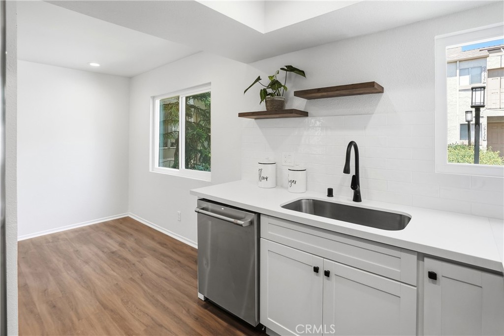 29121 Via Cerrito Property Photo 9