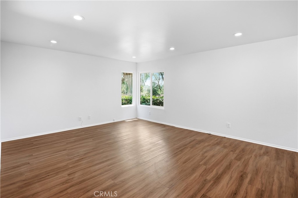 29121 Via Cerrito Property Photo 10