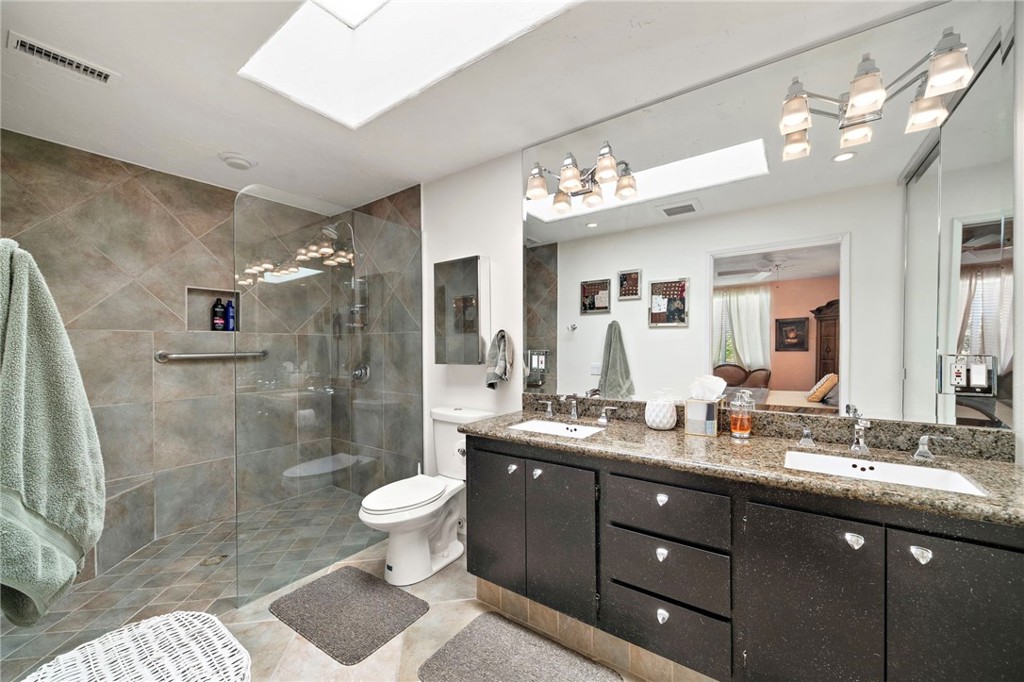 312 Avenida Castilla E Property Photo 21