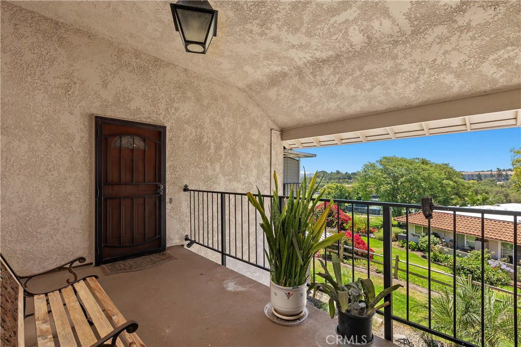 3047 Via Serena S N Property Photo 4