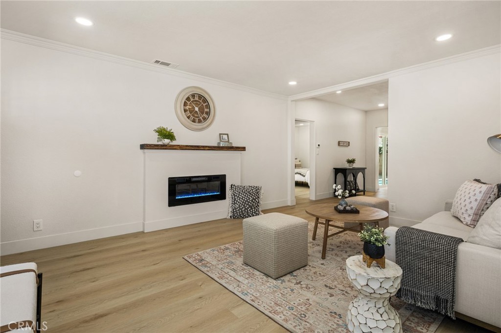 6008 Village Property Photo 16